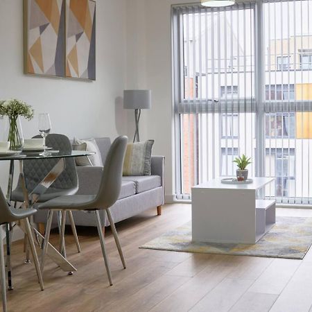 Modern Central Apartment - City Centre - Fast Wifi - Near Utilitia Arena & Icc Birmingham Buitenkant foto