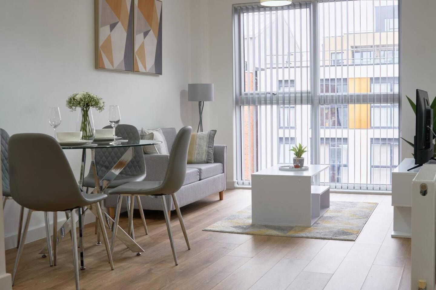 Modern Central Apartment - City Centre - Fast Wifi - Near Utilitia Arena & Icc Birmingham Buitenkant foto